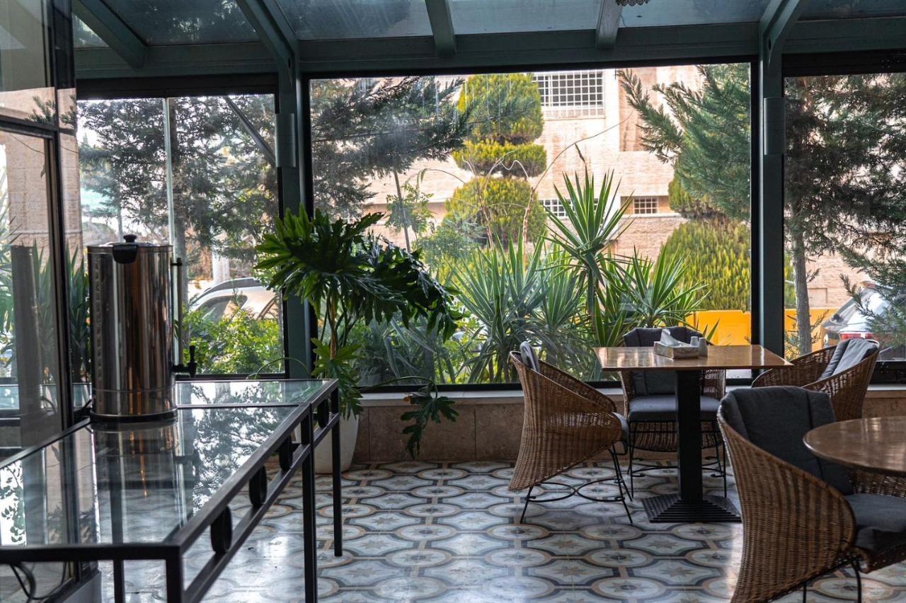Guest House Hotel Amman By Fhm Exterior photo